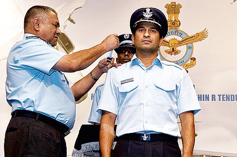 Tendulkar crashes IAF dreams, grounds other sports heroes