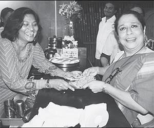 Arundhati Nag at the Ranga Shankara cafe/Suresh Nampoothiri