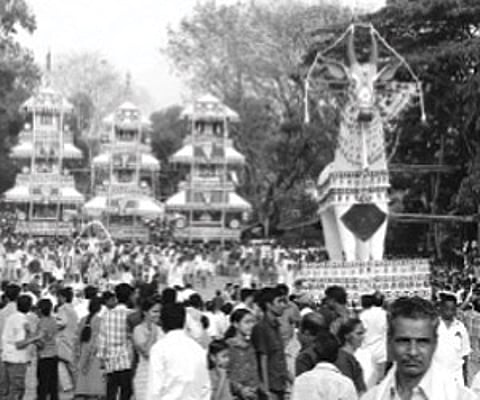 Kettukazhcha display as part of the Meena Bharani festival at Thattayil Orippurathu Bhagavathi Temple near Pandalam on Sunday.