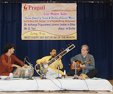 Fusion music concert by Indian-Italian artistes in Orissa. IANS Photo