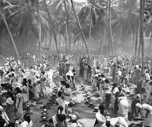 Devotees offering pongala on the premises of the Karikkakom Sri Chamundi Temple in the city on Monday.