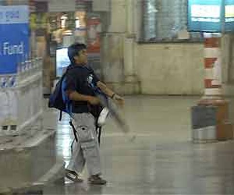 Pakistan finally owns up to Kasab