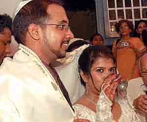 Return of the Jewish wedding
