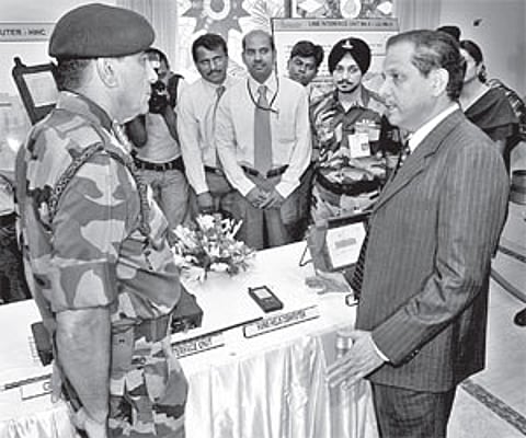 Army Chief General Deepak Kapoor with Bharat Electronics Limited CMD Ashwani Kumar after the presentation ceremony of 'Shakti Dedication to Indian Arm