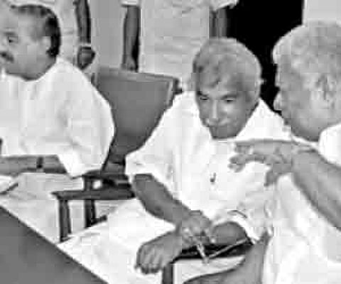 Indian Union Muslim League leader E.T.Mohammed Basheer, Kerala Congress leader K.M.Mani, Opposition Leader Oommen Chandy and UDF convener P.P.Thankach