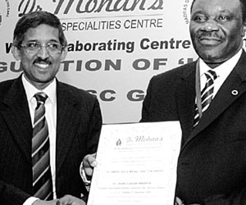 Dr V Mohan, chairman of Dr Mohan’s Diabetes Specialities Centre, presenting Dr Mohan’s DSC gold medal oration award to Prof Jean Claude Mbanya, presid