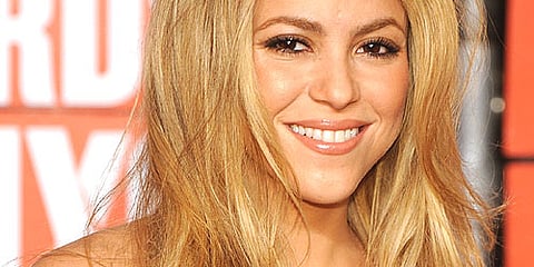 Shakira arrives at the MTV Video Music Awards, Sunday, Sept. 13, 2009 in New York. (AP)