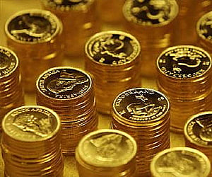 'Krugerrands' seen at a Johannesburg mint. (File photo: Reuters)