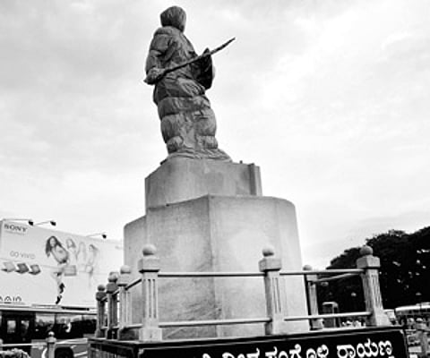 Sangolli Rayanna's statue continues to wait