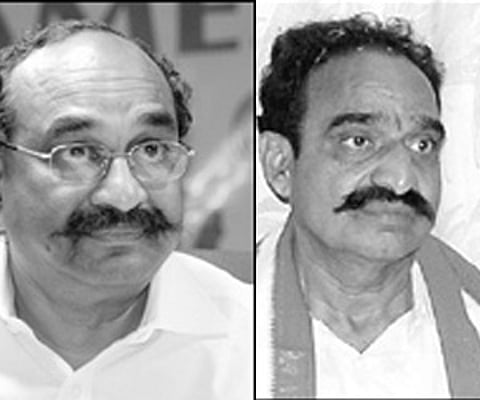 Brothers differ on continuance of Cong in T- JAC