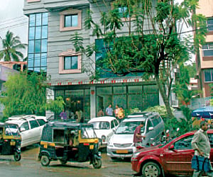 A six-storeyed restaurant at Aristo Junction, Thampanoor, which offers no parking facility.