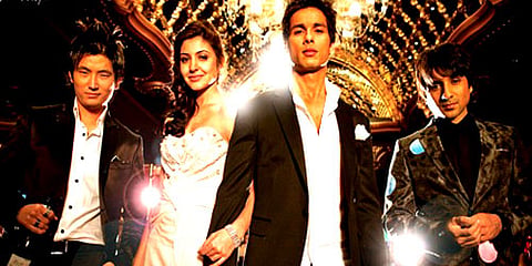 Poster of 'Badmaash Company', starring Shahid Kapoor, Anushka Sharma, Meiyang Chang, Vir Das and others