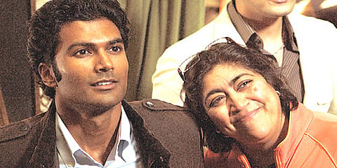 Sendhil Ramamurthy with director Gurinder Chada (Pic: ENS)