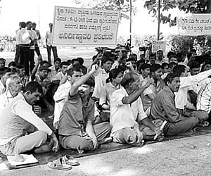 Express News Service Karwar: Villagers living within five km radius of the Kaiga Nuclear Power Project look determined to intensify their agitation d
