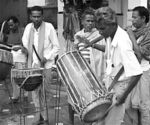 Folk music comes alive during Dussehra