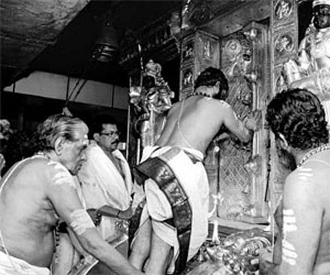 Melsanthi N Balamurali opening the sreekovil of Sabarimala Lord Ayyappa Temple on Friday, marking the beginning of Makaravilakku season |T P Sooraj