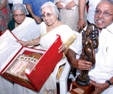 Poet ONV Kurup sharing the joy of Jnanpith Award with his wife Sarojini Amma and poet Sugathakumari| Express Photo: Rajeev Prasad.