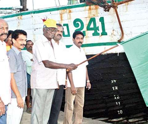 Thoothukudi MSV Owners’ Association president S Princeton Fernando flagging off MSV Raj, a cargo carrier to Sri Lanka, at Old Port in Thoothukudi.