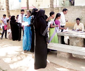 Gas agencies are facing long queues with the government asking its APL ration card holders to submit copies of ration cards, EB bills or LPG proof.