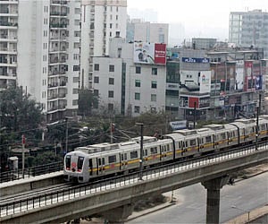 Metro comes to Gurgaon