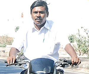 ‘Bomb’ Selvam being produced before the Egmore Court on Tuesday.