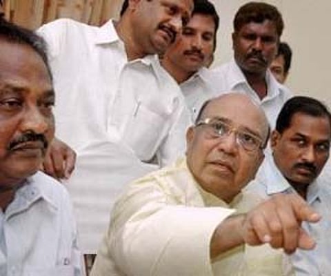Shankar Rao drags entire YSR team into probe