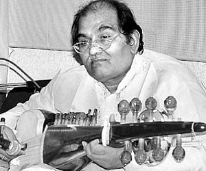 Pandit Basant Kabra playing the sarod at Patodia auditorium, L V Prasad Eye Institute.