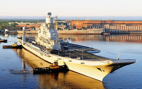 India plans a 65,000-tonne warship