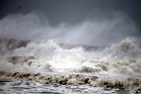 Cyclone Phailin toll rises to 12 in Odisha