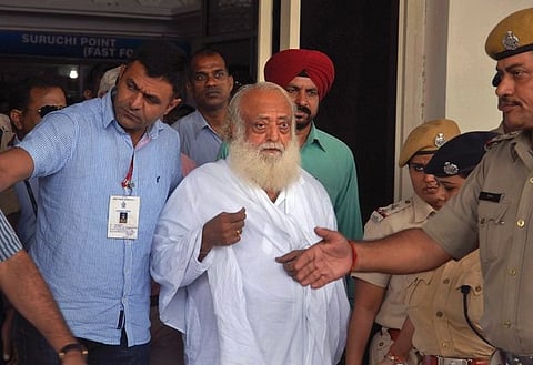 Gujarat HC grants bail to accused in Asaram witness murder case