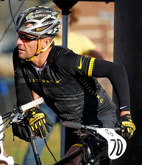 Armstrong asks court to dismiss SCA lawsuit