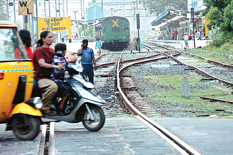 Over 20 minute closure of Uppalam level crossing to hit flow of traffic