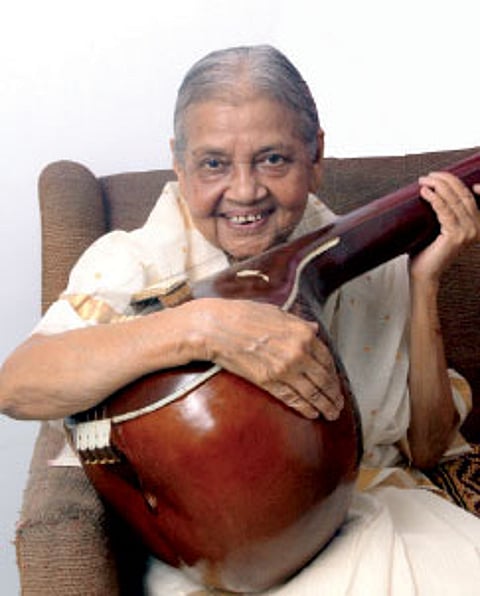 Pilgrim on quest of divine music