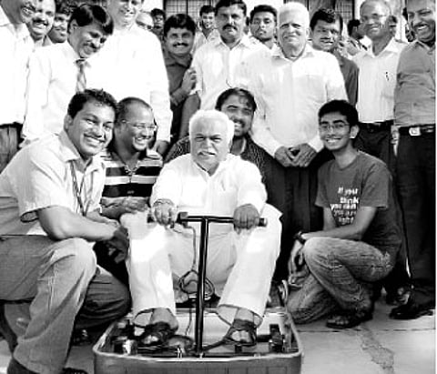 Minister visits engineering college