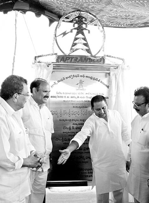 Statutory status for Bangaru Talli SC/ST sub-plan act, says CM