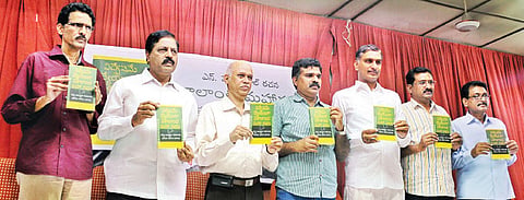 Scribe’s book unveils facts on Telangana stir