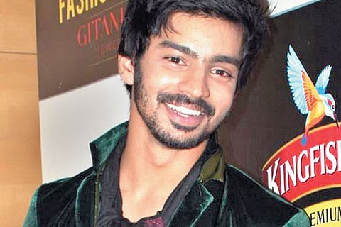 Mahat thanks his 'lucky stars'