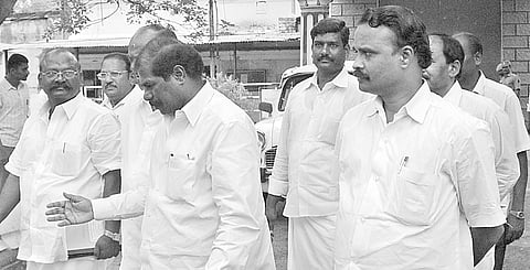 PMK regrets Ilavarasan's tragic death, says G K Mani