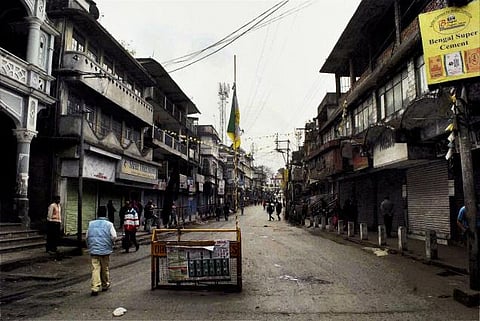 Darjeeling bandh declared illegal, 72-hour ultimatum to call it off