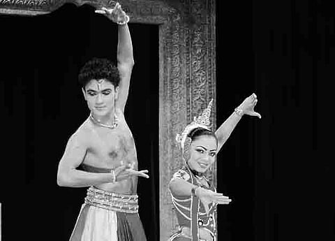 Sri Lankan Muslim Will Brave All Odds for 'Natyam'