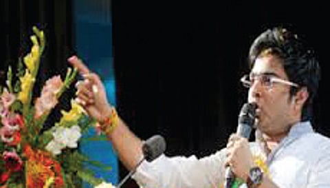 Mamata's Dynasty Politics Ruffle a Few Feathers in Party