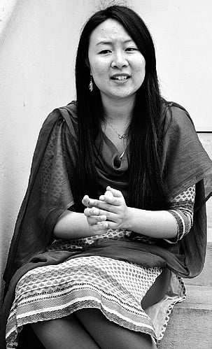 Tamil First Love for 'Chinese Ilakkiya'