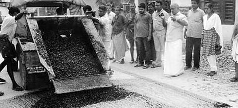 Eraviperoor Panchayat Shows Green Way with ‘Plastic’ Road