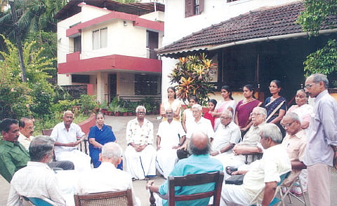 Aksharaslokas Go Contemporary