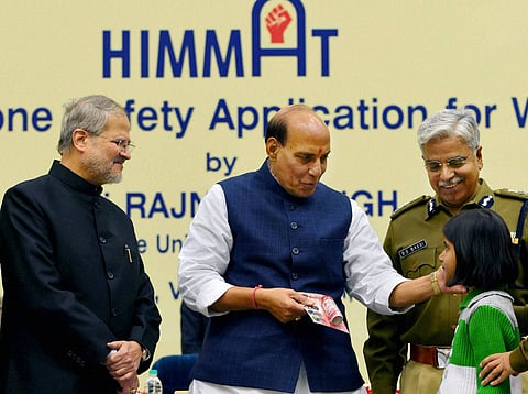 Rajnath Launches 'Himmat' Mobile App for Women's Safety