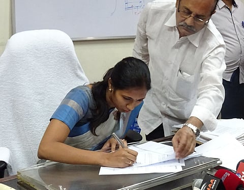 Nagalakshmi is New Guntur Municipal Commissioner