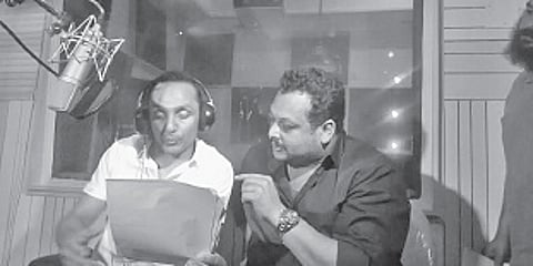 Rahul Bose Dubs for Niruttara