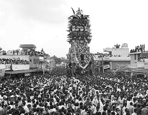 Lakhs Throng Nayakanahatti Car Fest