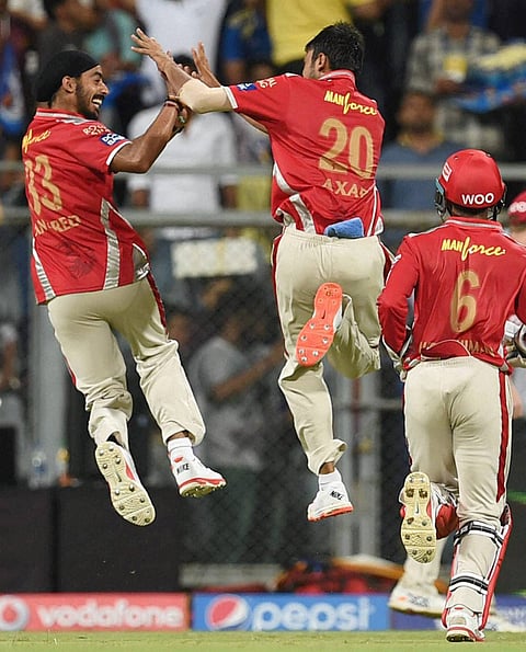 Kings XI Beat Mumbai Indians by 18 Runs Despite Harbhajan Blinder