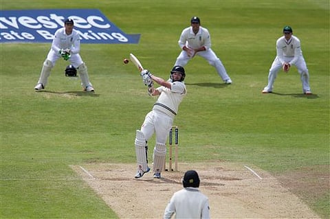 England Descend Into Anarchy Amid Blur of Tail-end Sixes